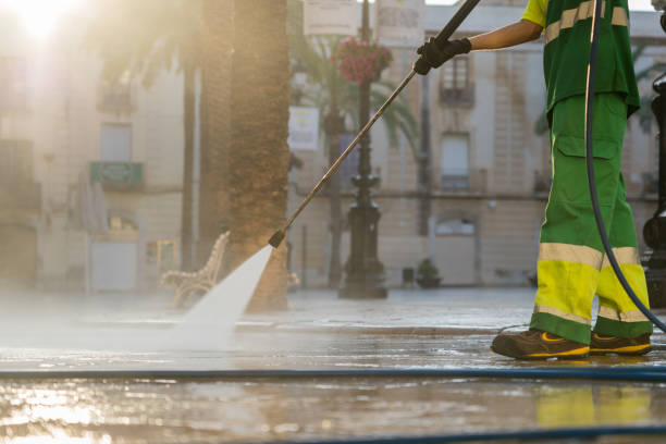 Best Gas Station Cleaning  in Urania, LA